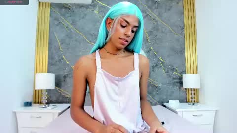 Isabella online show from July 7, 6:23 pm