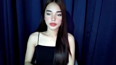 Isabelle online show from February 23, 3:59 pm