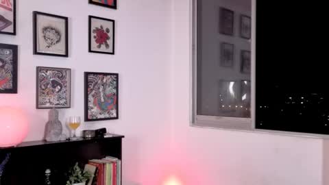 Julyane online show from November 8, 11:49 pm