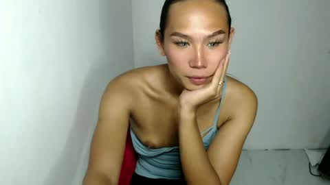 itz_me_crystal online show from July 7, 3:42 am