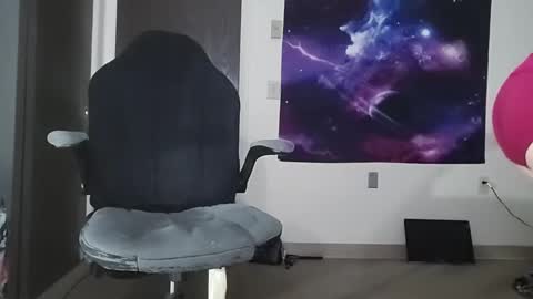 IvyRose499 online show from September 13, 4:35 pm