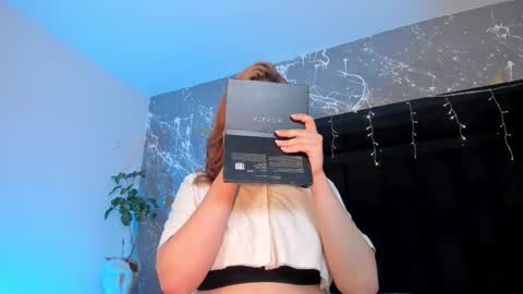 Janne  online show from January 6, 10:35 pm