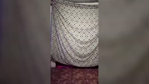 jennytravestisexy online show from July 15, 5:01 am