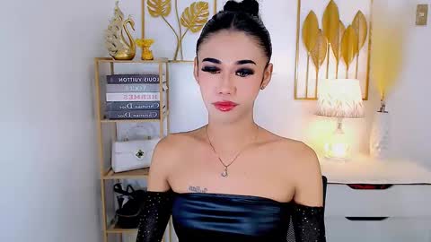 julie online show from December 10, 3:58 am