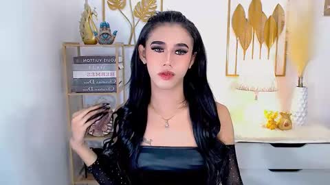 julie online show from December 14, 1:28 am
