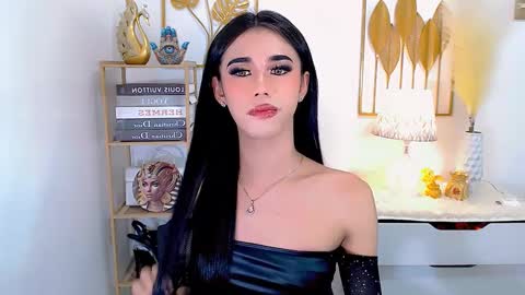 julie online show from December 18, 3:26 am
