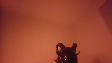 johnnyadepth online show from October 15, 8:14 am