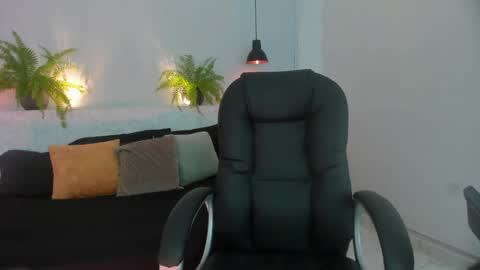 juanita__acosta online show from October 9, 1:56 pm