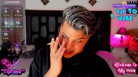 Jujubee online show from December 6, 4:56 pm