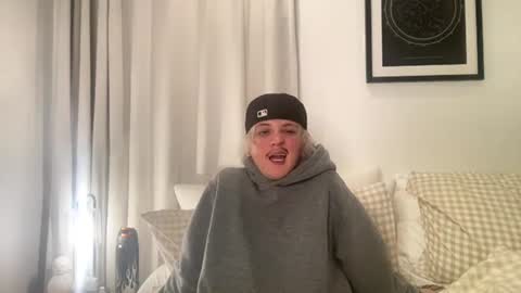 Kairo Kox online show from February 28, 3:13 am