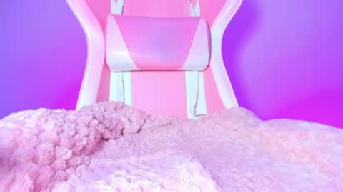 katalinaferreirax online show from July 14, 1:29 am