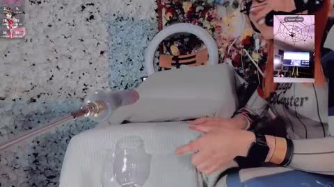 kate the pink girl online show from November 3, 10:42 pm