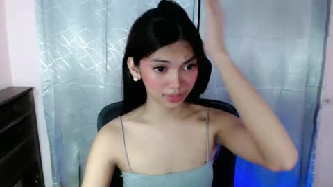 Snapshot of katelynmoore_ chatting on September 9, 5:28 am katelynmoore_ online show from September 9, 5:28 am