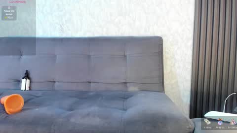 K A T T Y online show from December 4, 9:41 pm