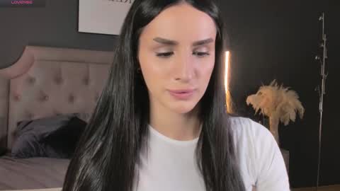 Kim Oberlin online show from November 20, 4:29 pm