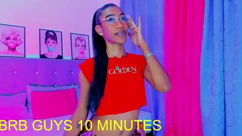 Your Queen KIM online show from February 1, 2:58 am