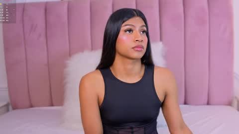 Kimberlyn online show from May 9, 1:40 pm