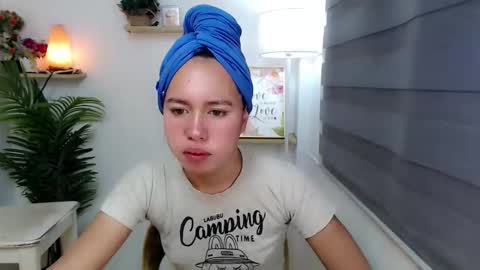 Snapshot of kimbratx chatting on September 28, 11:04 pm kimbratx online show from September 28, 11:04 pm