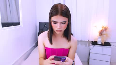 kiora_greyson online show from July 31, 5:35 pm