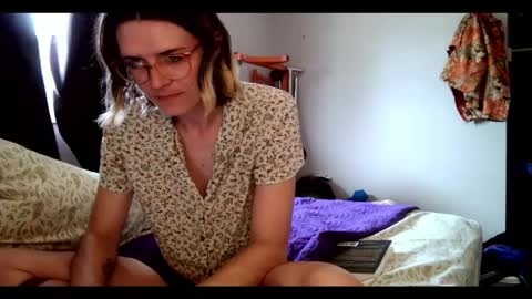 knottybadgirl online show from May 12, 7:11 pm
