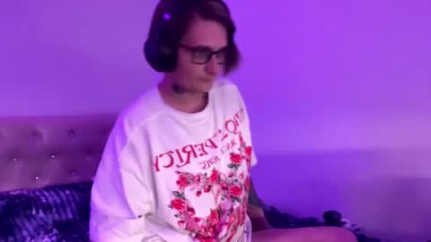 Lisa online show from December 2, 12:41 pm