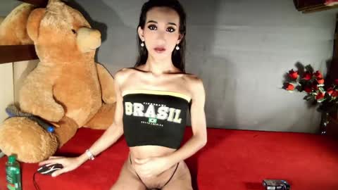 laradior online show from July 5, 3:51 pm