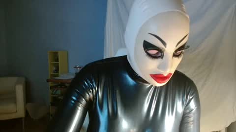Latex Doll Iris online show from February 25, 9:46 pm