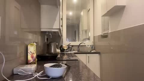 latoyyabed1 online show from February 9, 8:59 pm