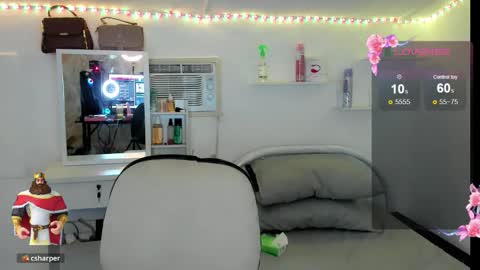 leighottie online show from February 26, 10:37 pm