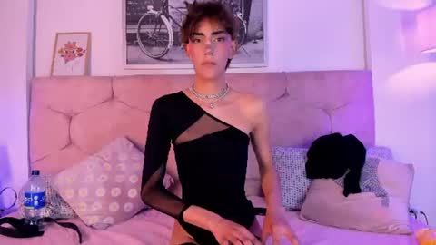 liam_leone online show from June 11, 12:32 am
