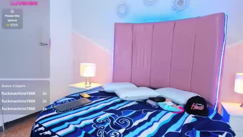 Liam smith online show from November 9, 2:07 pm