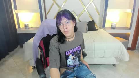 lilith  online show from February 20, 11:45 am