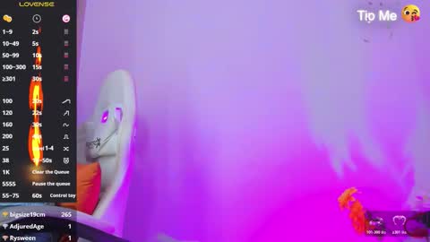 Linda online show from February 13, 3:57 am