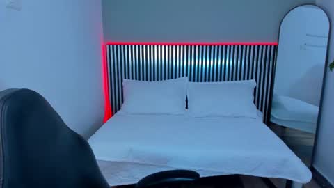 L I T T L E A L L I online show from January 8, 12:36 am