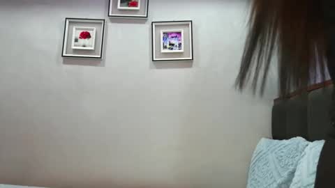 Snapshot of lolly_lips69 chatting on October 4, 2:45 am hana online show from October 4, 2:45 am