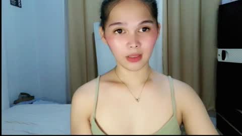 louilalicious online show from June 18, 7:53 am