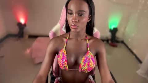 IG luana orq online show from November 9, 6:58 am