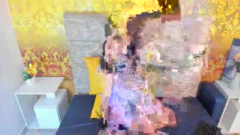 lux_royse online show from December 19, 6:46 pm