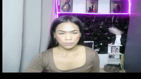 MADISONWILL online show from April 6, 11:54 am