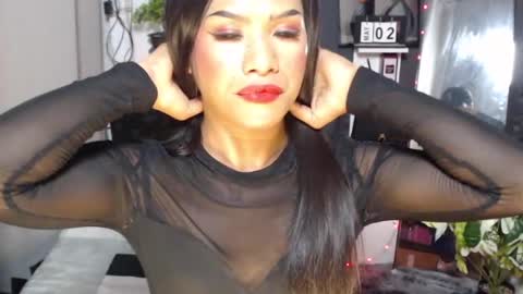 MADISONWILL online show from May 2, 5:18 pm