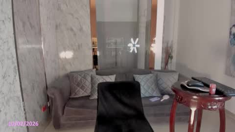 mafearias23 online show from February 10, 12:56 pm