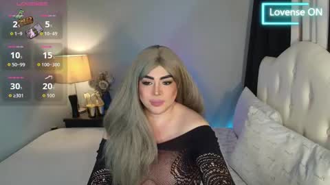 majestydannaxx online show from May 16, 5:16 am