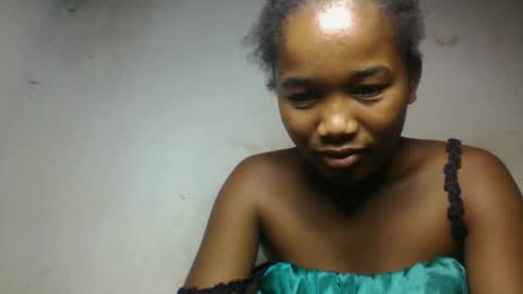 mamieriela online show from February 18, 7:54 pm