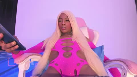 maraa_royal online show from November 10, 9:05 pm