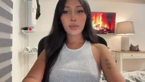 Maria online show from February 25, 2:11 pm