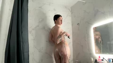 Mark online show from January 23, 3:43 pm