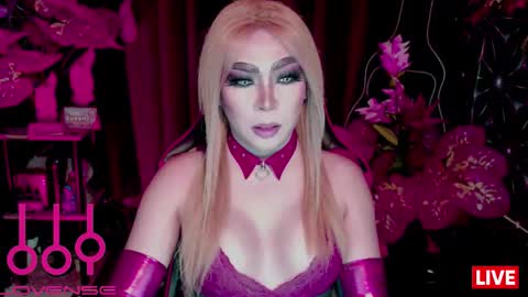 THE QUEEN ALPHA   Queen Medusa Prey online show from January 18, 3:31 pm