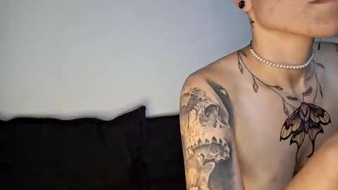 Megan and sophi online show from September 30, 4:56 am