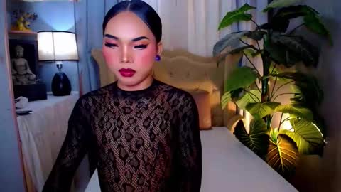 myka online show from November 29, 9:44 am