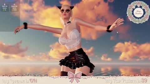 Mia online show from December 13, 7:42 pm